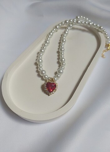 Beden Red Heart Kolye