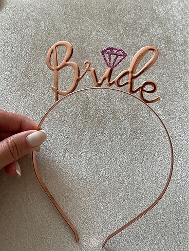 Diğer Bride taç ve kuşak