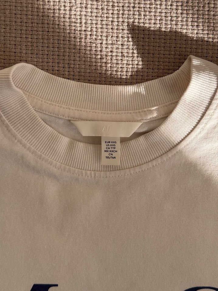 H&M Baskılı Tişört — görsel 3/6