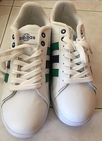 Adidas Spor ayakkabı