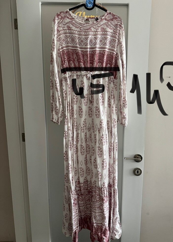 Çiçekli elbise - Görsel 3