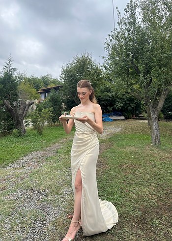 Nişan Elbisesi