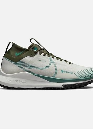 Nike Pegasus Trail 4 GTX 