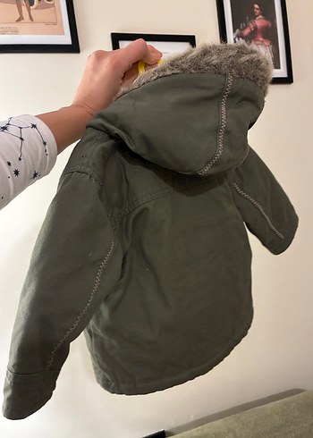 Gri Kürklü Kamuflaj Desenli Erkek Çocuk Mont - Görsel 2