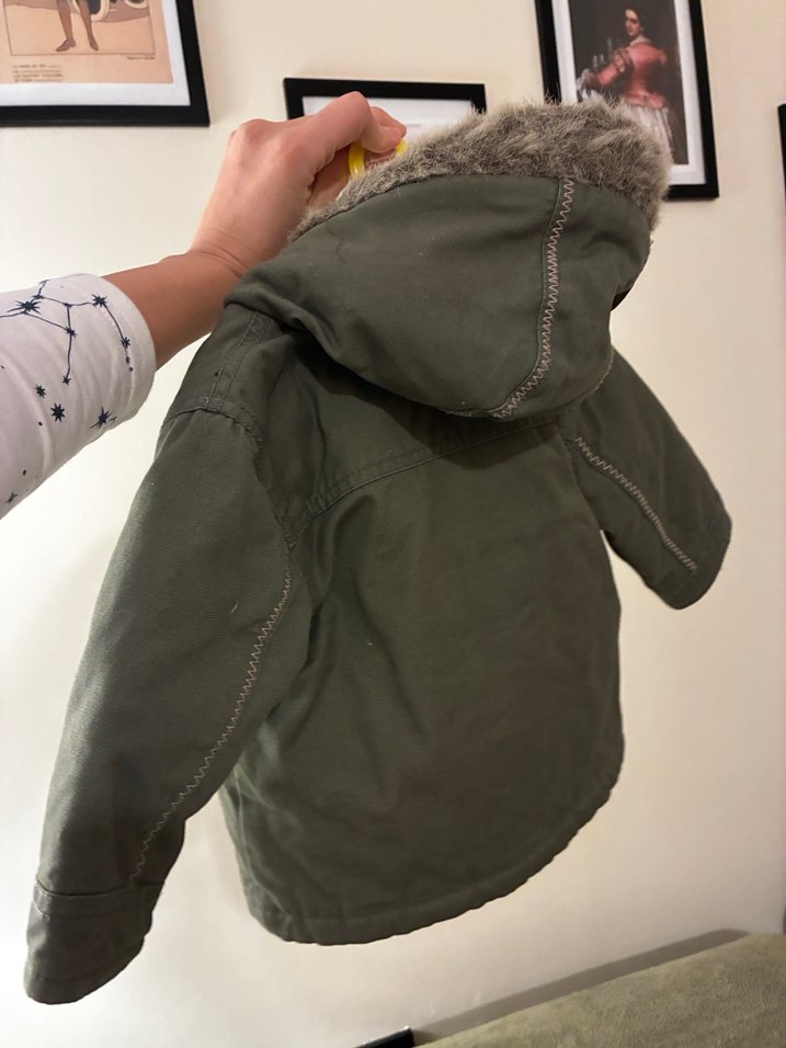 Gri Kürklü Kamuflaj Desenli Erkek Çocuk Mont - Görsel 2