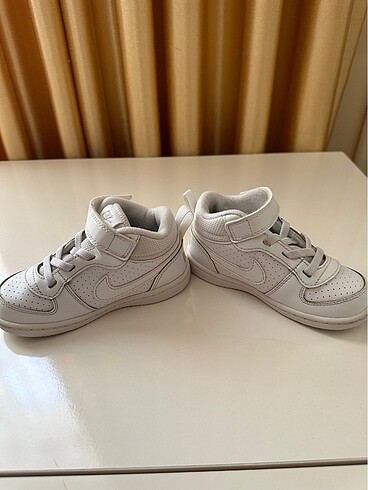 25 Beden Nike çocuk spor ayakkabısı