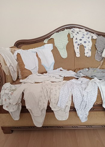 toplam 20 adet topomini ve ergee karışık bebek zıbın - Görsel 5