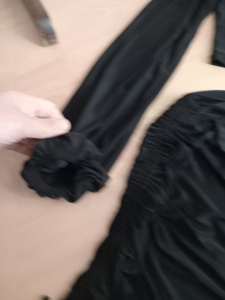 Tek Kollu Midi Siyah Drapeli Elbise - Görsel 4