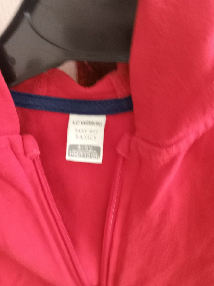 LC VAİKİKİ Kırmızı Fermuarlı Erkek Çocuk Yelek - Görsel 4