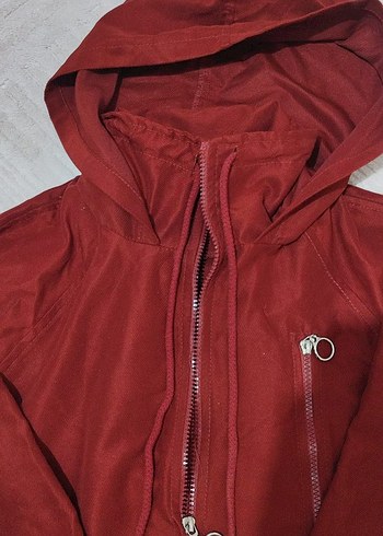 Bordo Kapüşonlu Uzun Fermuarlı Kadın Yağmurluk - Görsel 2