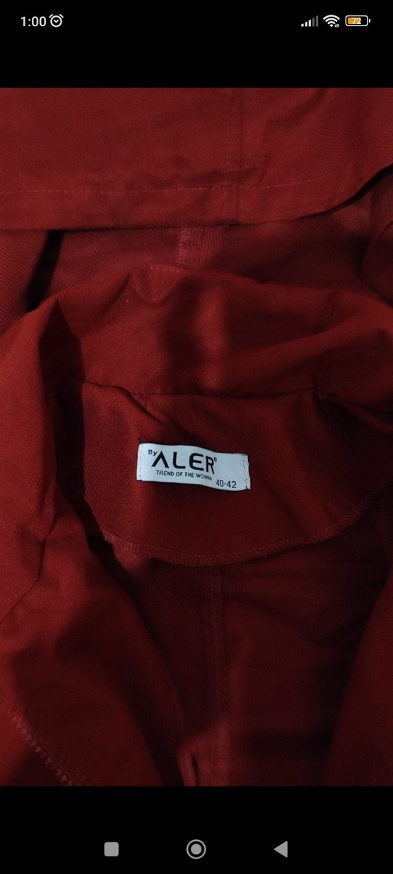 Bordo Kapüşonlu Uzun Fermuarlı Kadın Yağmurluk - Görsel 3