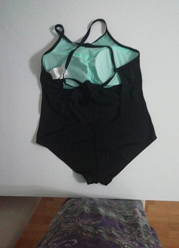 48 Beden siyah Renk Decathlon mayo