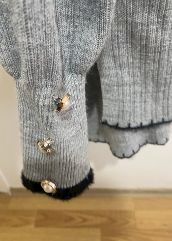 Düğmeli Gri Triko Kadın Kazak - Görsel 3