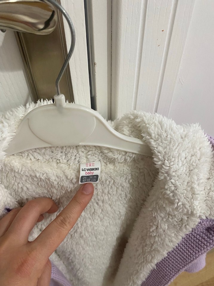 Kız Çocuk Lila Örgü Hırka - Görsel 3