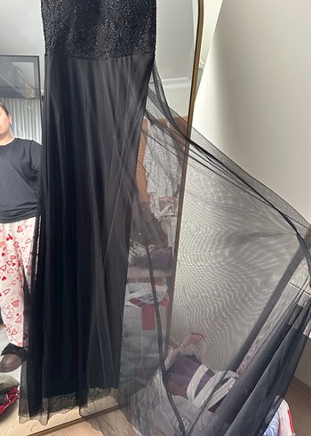 Siyah Uzun Dantel İşlemeli Abiye Elbise - Görsel 3