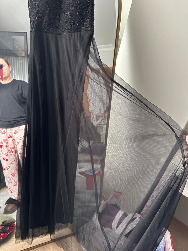 Siyah Uzun Dantel İşlemeli Abiye Elbise - Görsel 3