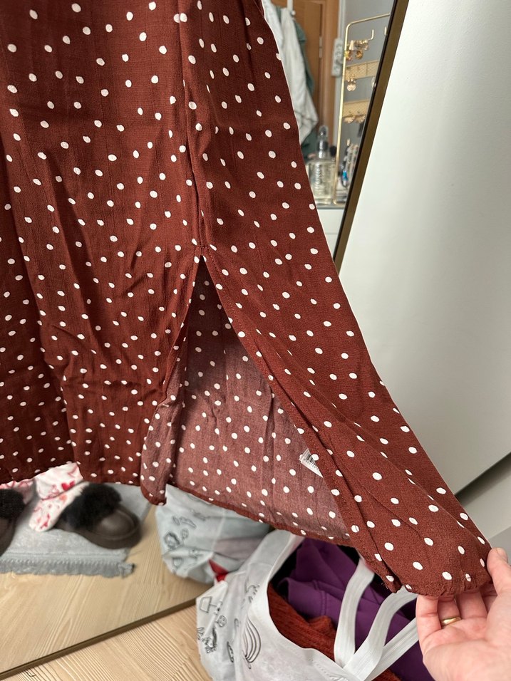 Kahverengi Puantiyeli Askılı Midi Elbise - Görsel 4