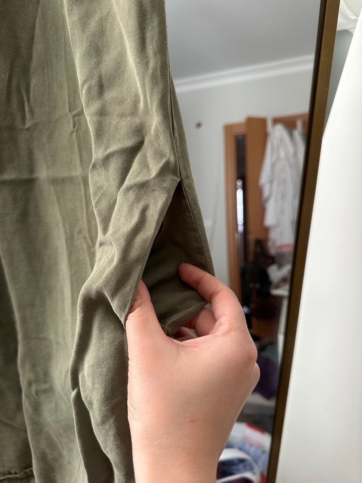 Kolsuz, Cepli Elbise - Görsel 3