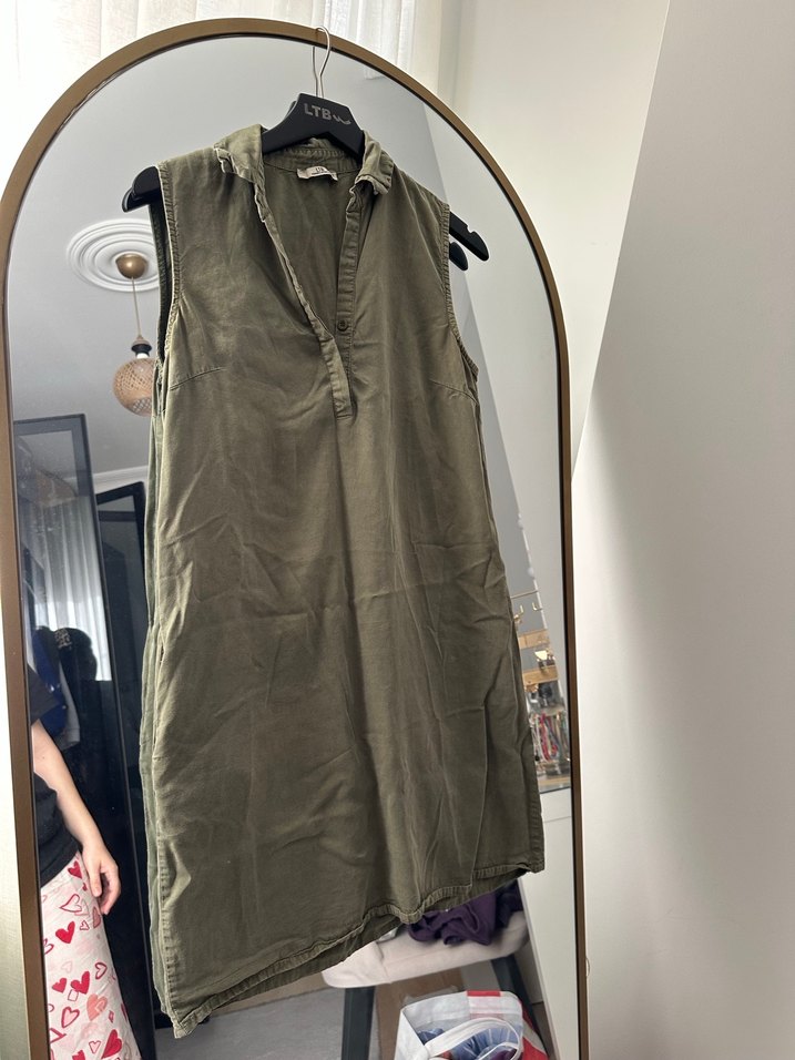 Kolsuz, Cepli Elbise - Görsel 4