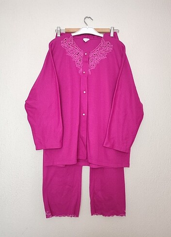 Delik işi Vintage Pijama Takımı Büyük Beden