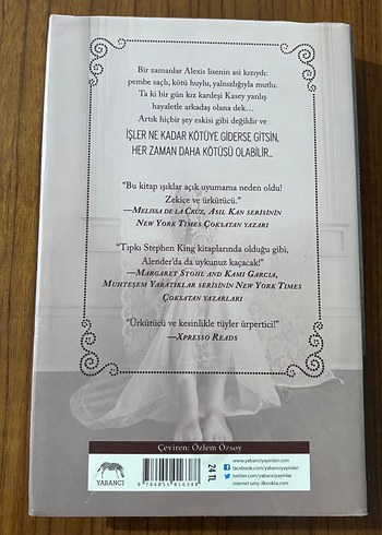 Beden CİLTLİ Kötü Kızlar Ölmez - Katie Alender / Yabancı Yayınları