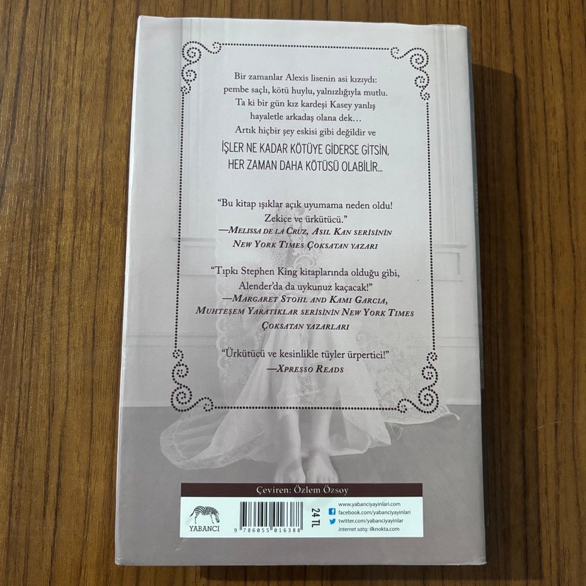 CİLTLİ Kötü Kızlar Ölmez - Katie Alender / Yabancı Yayınları - Görsel 2