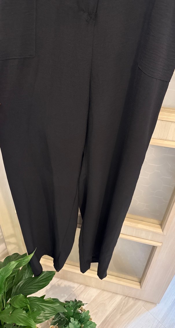 Siyah Uzun Kollu Düğmeli Kadın Tulum - Görsel 4