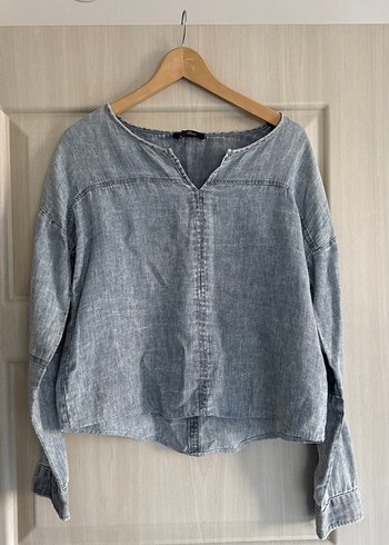 Gri V Yaka Uzun Kollu Denim Gömlek - Görsel 2