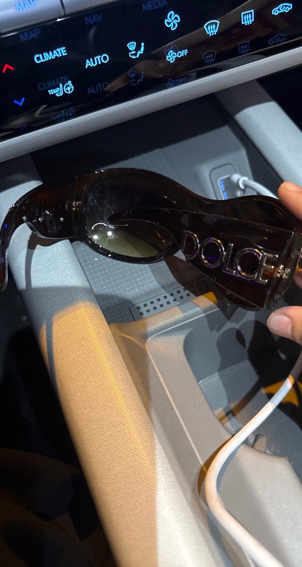 Kahverengi Transparan Kadın Güneş Gözlüğü - Görsel 3