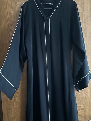 Armine Ferace abaya