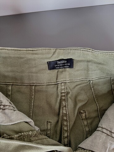 Bershka Pantolon