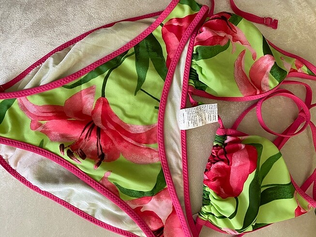 Zeki triko bikini
