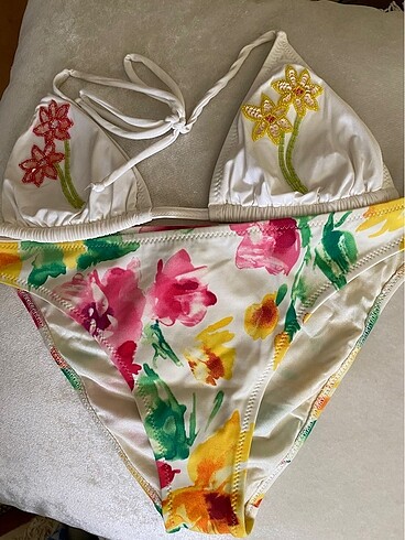 Zeki triko bikini
