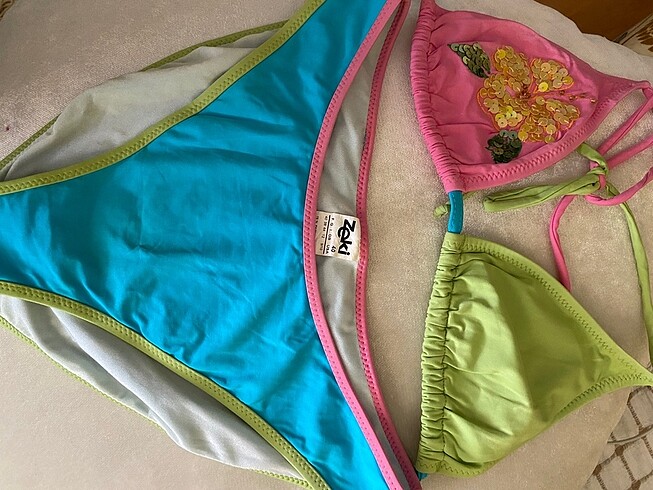Zeki triko bikini