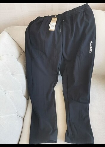 Adidas Terrex Multi Primegreen MT Pants - Görsel 4