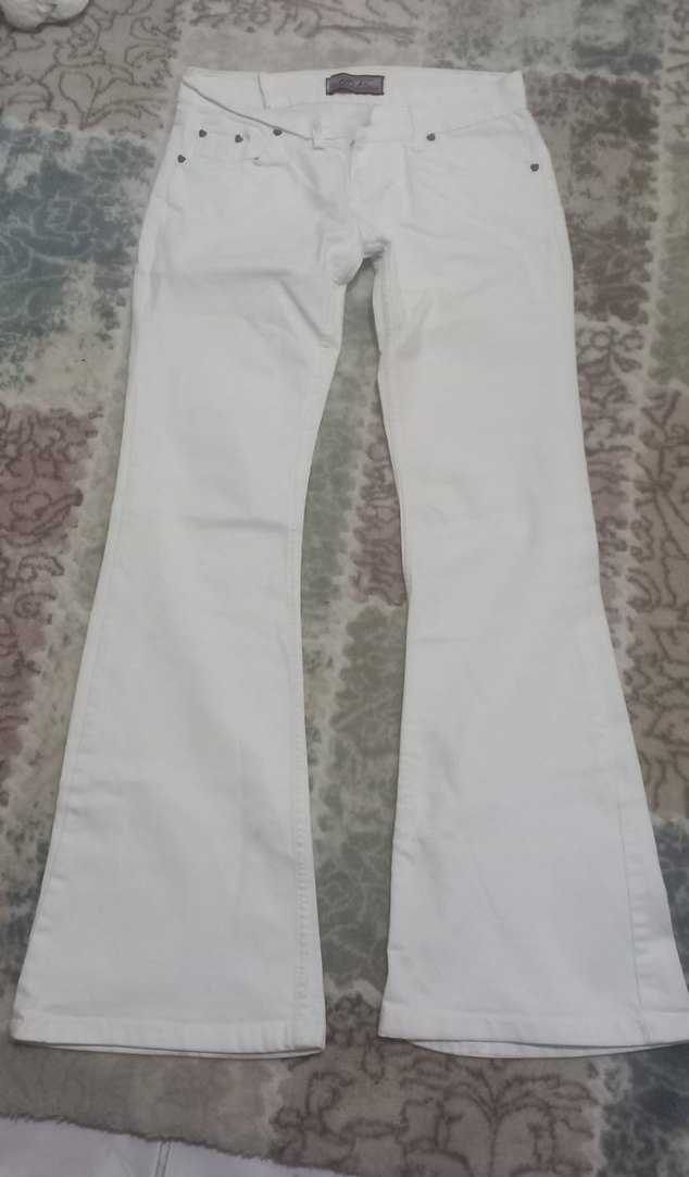 Beyaz İspanyol paça pantolon - Görsel 2