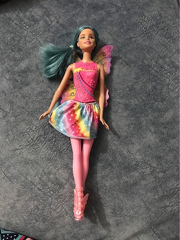 Barbie bebek
