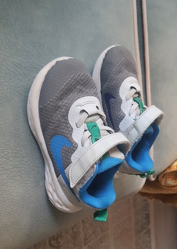 nike Gri Erkek Çocuk Spor Ayakkabı