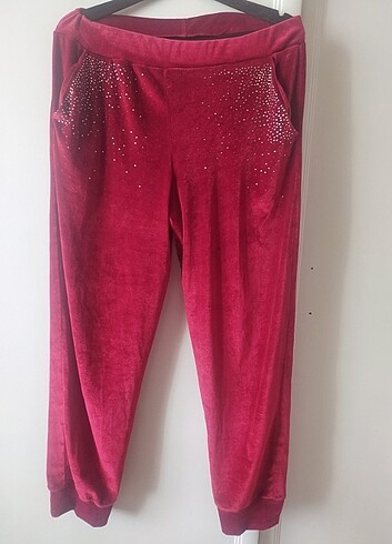 xl Beden kırmızı Renk Kadife pijama 