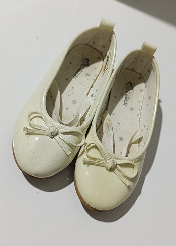 Kız Çocuk Beyaz Fiyonklu Babet Ayakkabı - Görsel 4