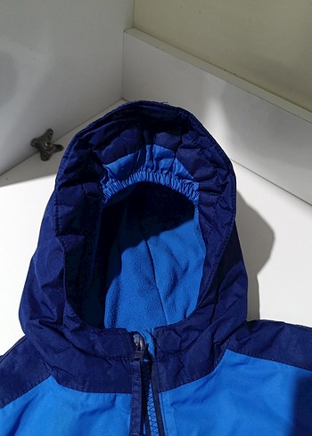 Erkek Çocuk Mavi Kapüşonlu Fermuarlı mont - Görsel 7