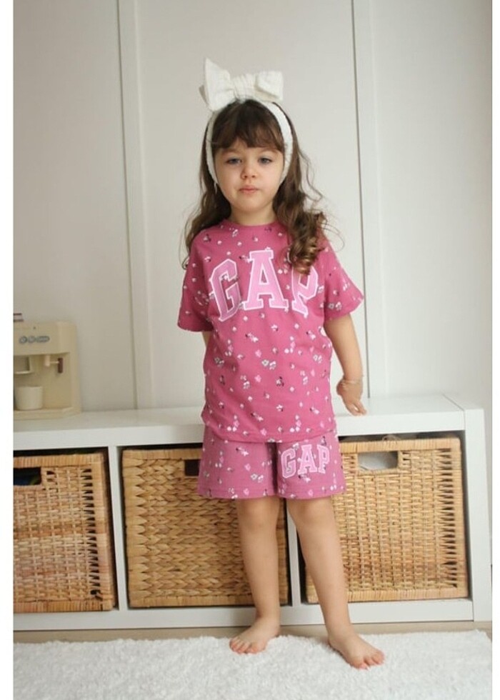 Kız çocuk şort tişört takım - Görsel 3