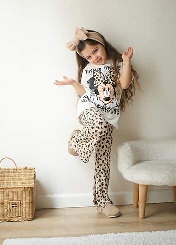 Leopar desenli tayt tişört takım - Görsel 3