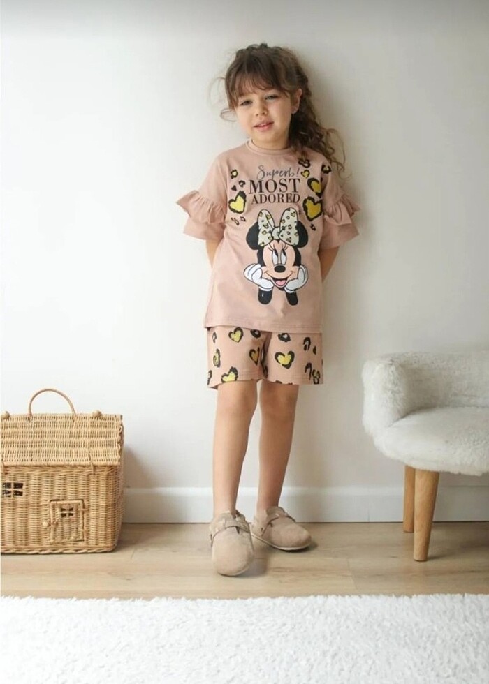 Kız çocuk Kalp desenli şort tişört takım - Görsel 2