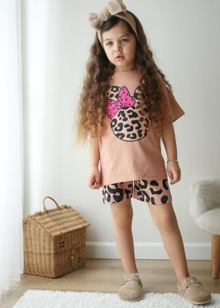 Kız çocuk şort tişört takım - Görsel 2