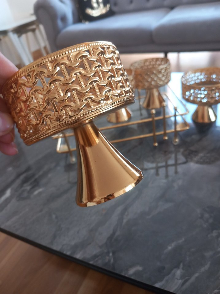 Parlak Altın Renkli Mumluk Seti - Görsel 2