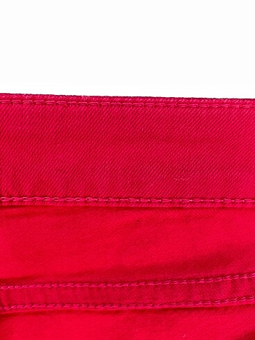 34 Beden pembe Renk Lacoste Jean / Kot %70 İndirimli.