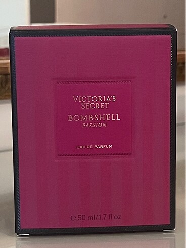 Beden Renk Victoria?s Secret Bombshell Passion EDP 50 ml