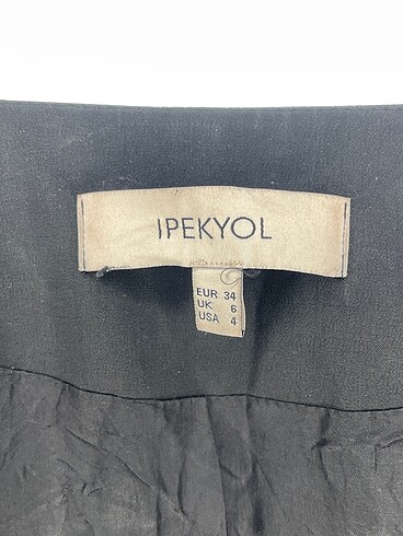 34 Beden siyah Renk ipekyol Blazer %70 İndirimli.