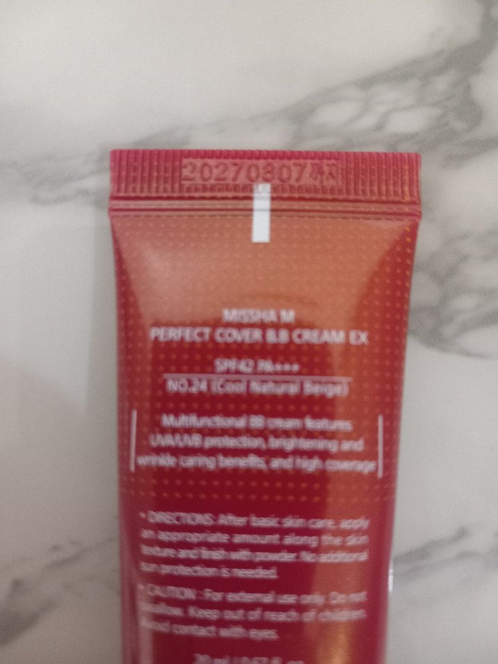 MISSHA Shiny Bej BB Krem No.24 SPF42 - Görsel 3